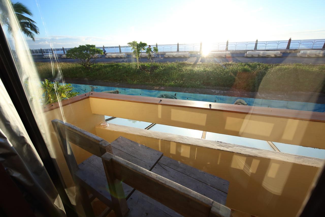 Slow Living Seaview B&B เมืองฮวาเหลียน ภายนอก รูปภาพ