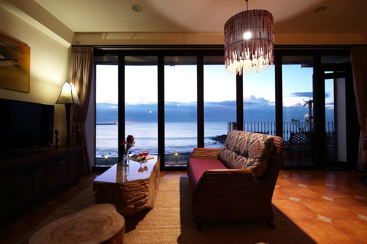 Slow Living Seaview B&B เมืองฮวาเหลียน ภายนอก รูปภาพ