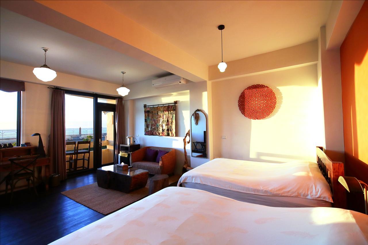 Slow Living Seaview B&B เมืองฮวาเหลียน ภายนอก รูปภาพ